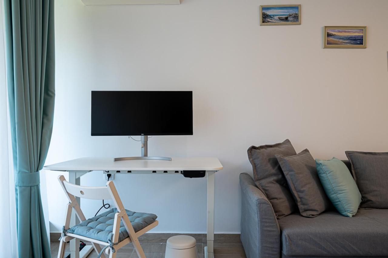Stylish 1-Bd Apartment In St Constantine And Helena By Flat Mаnager Св. Св. Константин и Елена Екстериор снимка